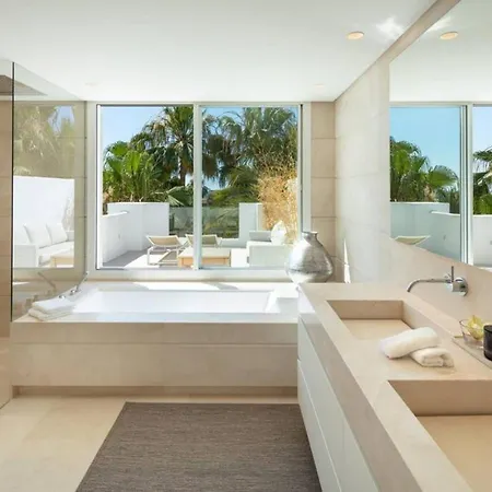 Drago 32 - Stunning Duplex In Puente 公寓 马尔韦利亚